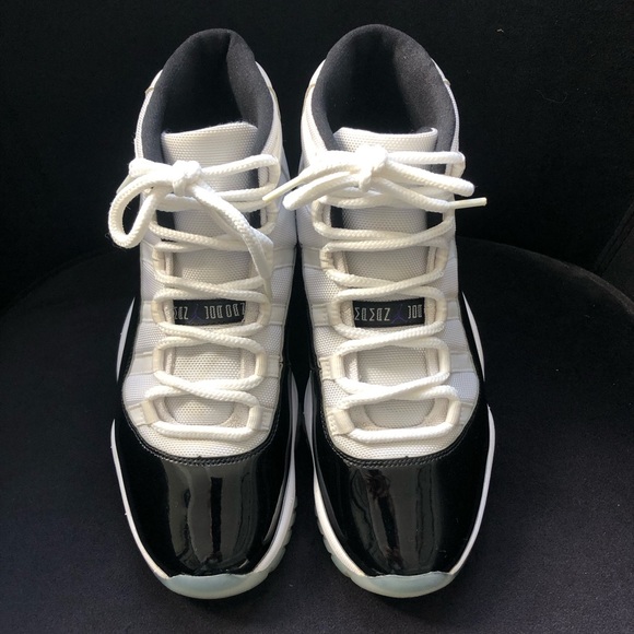 Air Jordan 11 Retro Concord 2018 (378037-100) Sz 10, Excellent Condition - Picture 2 of 14
